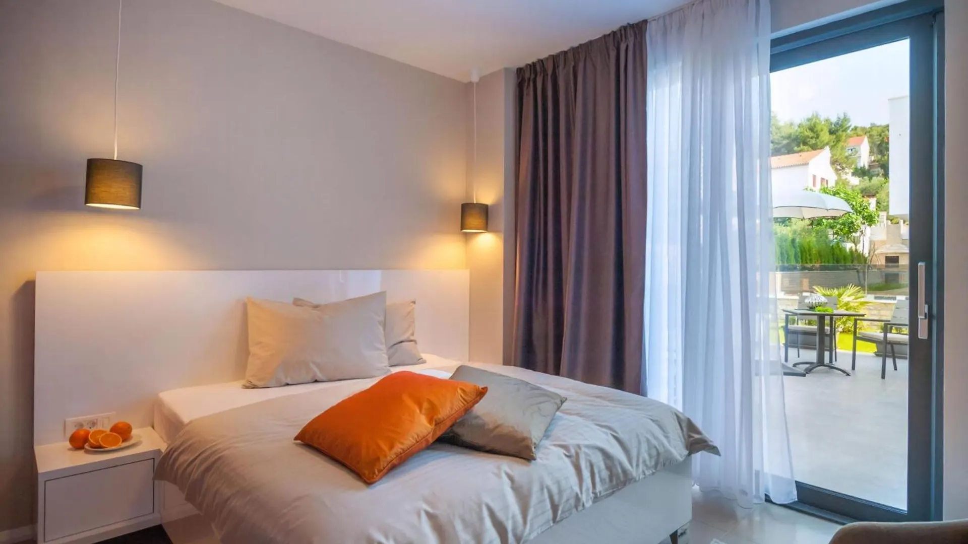 Villa Trogir Deluxe 1 6 Beautiful Bedrooms - Sea Front Private Pools - Sauna