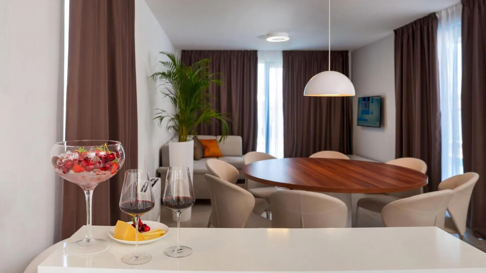 Villa Trogir Deluxe 1 6 Beautiful Bedrooms - Sea Front Private Pools - Sauna 0*,