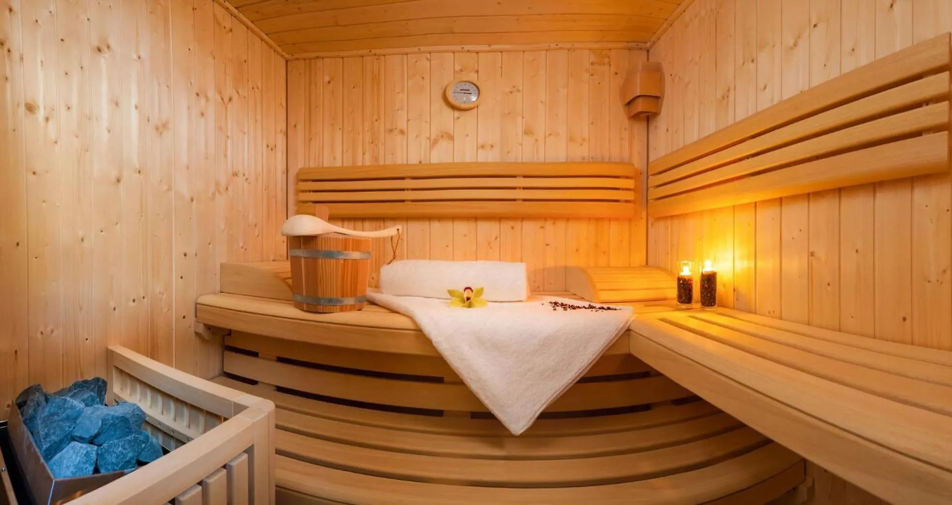 Villa Trogir Deluxe 1 6 Beautiful Bedrooms - Sea Front Private Pools - Sauna Croatia