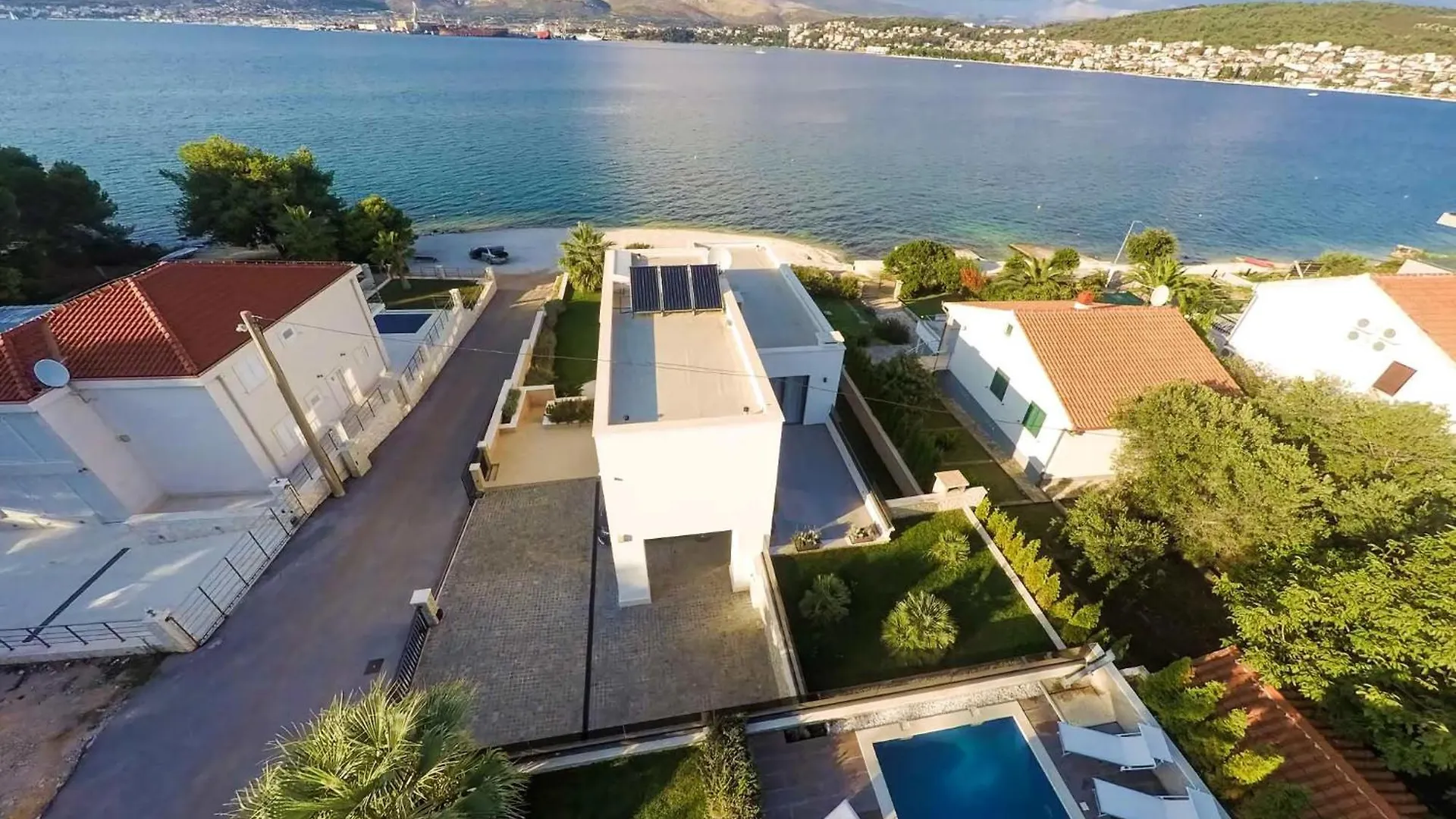 Villa Trogir Deluxe 1 6 Beautiful Bedrooms - Sea Front Private Pools - Sauna